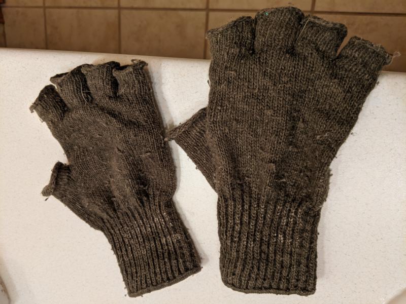 Name:  Gloves.jpg
Views: 258
Size:  79.6 KB