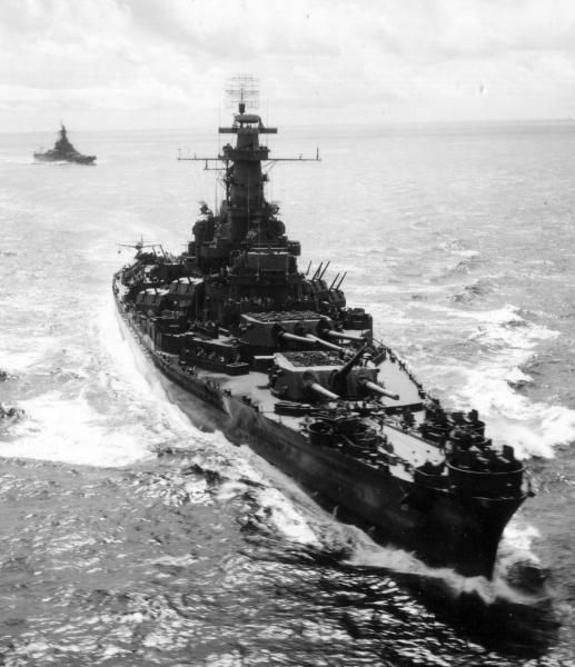 Name:  USS South Dakota and Alabama on their way to the Marshall Islands to shell Roi and Namur islands.jpg
Views: 127
Size:  49.8 KB