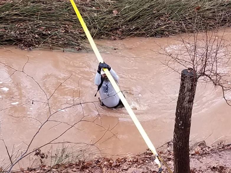 Name:  Jimmy crossing the river.jpg
Views: 321
Size:  101.2 KB