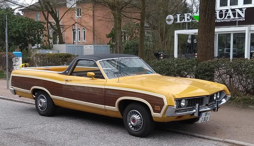 Name:  1971_Ford_Ranchero_Squire,_front_right_(Germany).jpg
Views: 936
Size:  100.8 KB