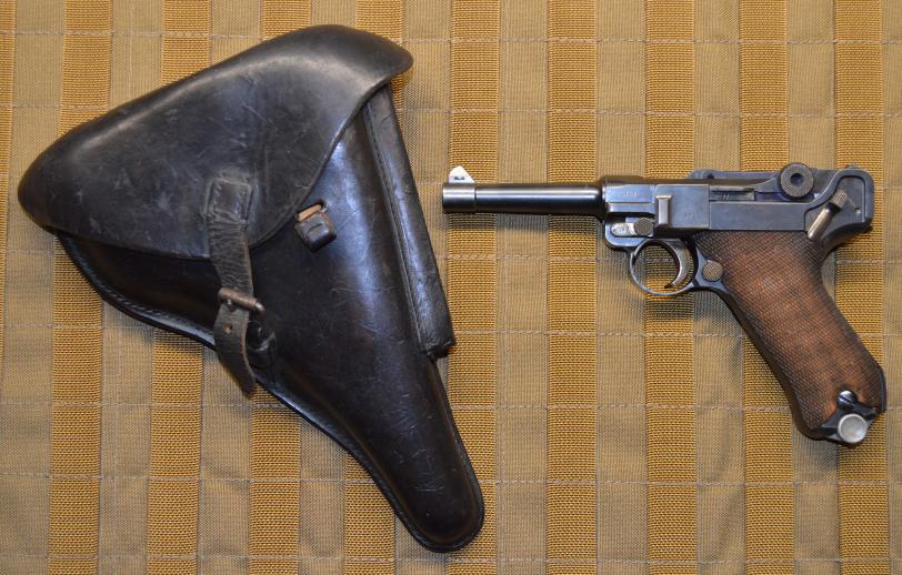 Name:  1934 Luger and Holster.jpg
Views: 904
Size:  96.8 KB