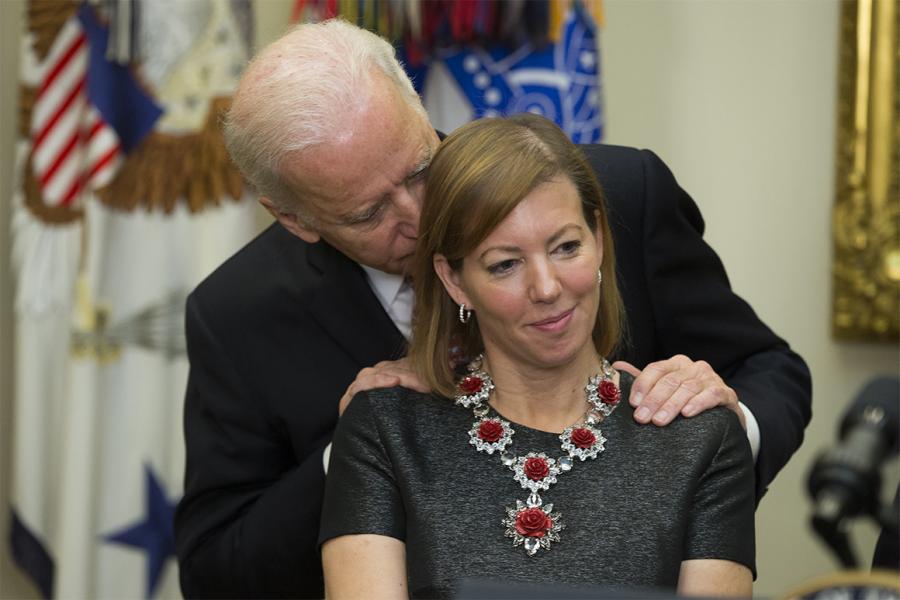 Name:  biden.jpg
Views: 420
Size:  59.4 KB